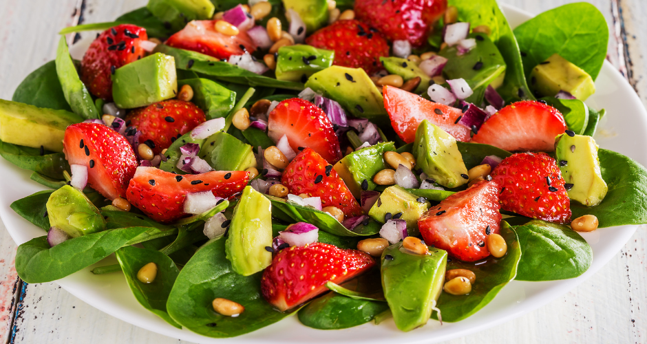 Spinach and Strawberry Salad with Balsamic Vinaigrette